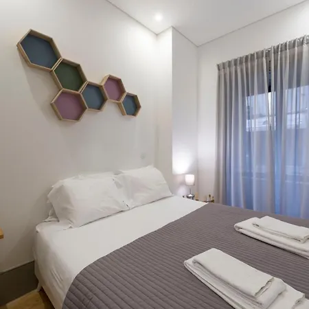Lovelystay - Stylish Central By Bolhao Market Porto