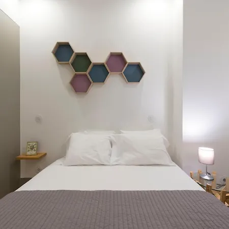 Lovelystay - Stylish Central By Bolhao Market Apartment Porto