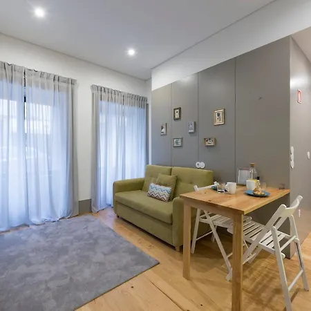 Apartment Lovelystay - Stylish Central By Bolhao Market *