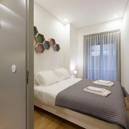 Lovelystay - Stylish Central By Bolhao Market * Porto
