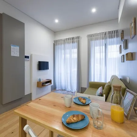 Apartment Lovelystay - Stylish Central By Bolhao Market *