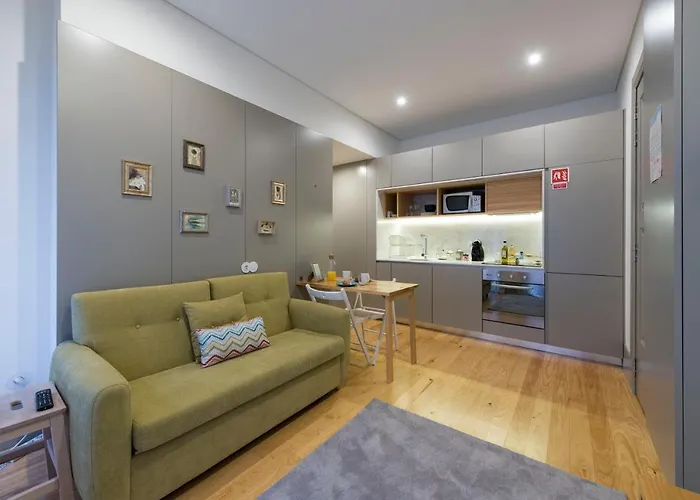 Appartement Lovelystay - Stylish Central By Bolhao Market